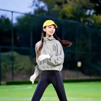 韦泽成